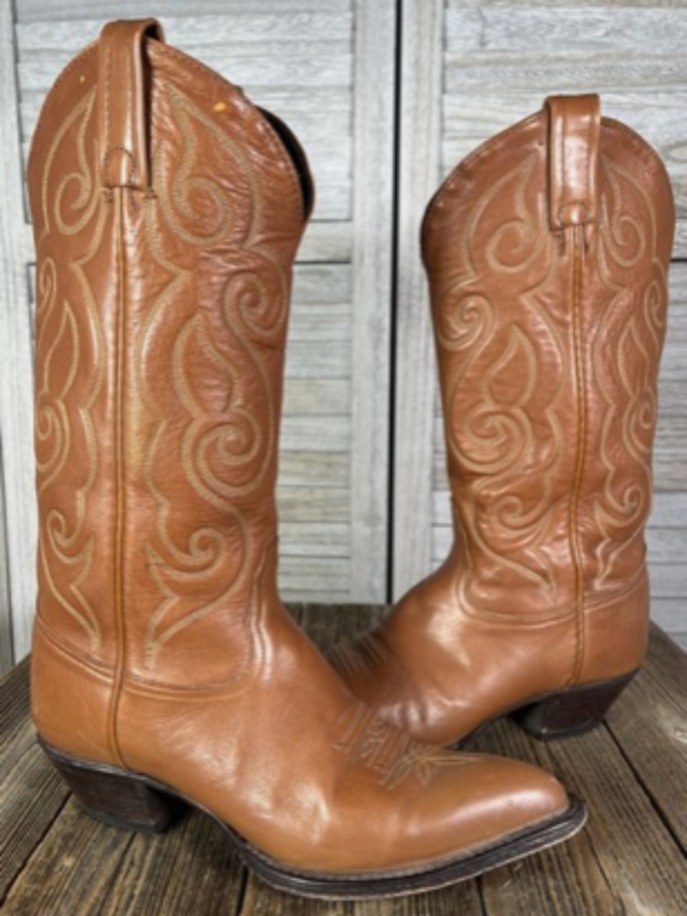 Authentic Tony Lama Brown Leather Boots size 7 fits 7.5 Country Western RT $260
